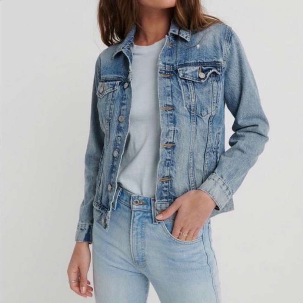 NWT LUCKY BRAND Distressed Jean Jacket